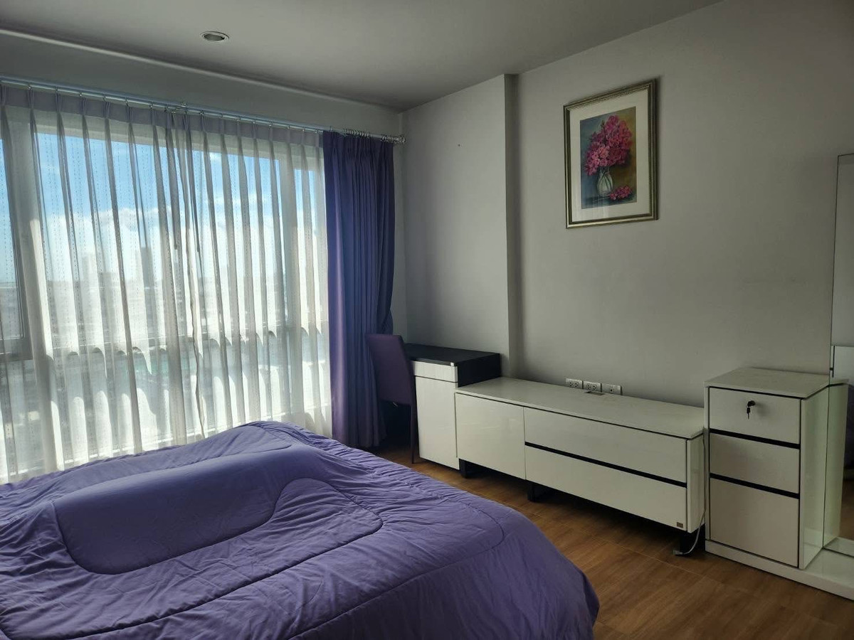 For SaleCondoWongwianyai, Charoennakor : ⚡️Hot Deal⚡️Hive taksin 💎49 Sqm 💎 3.95 Mb🔥 Cheapest in the market ⚡️ Open Bts view, not blocked⚡️If interested, contact to make an appointment to view🔥 Putter 0928895628🔥