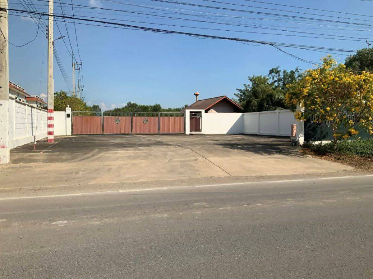 ขายที่ดินอยุธยา : ขายที่ดินพร้อมอาคารสำนักงาน 2 ชั้น บนพื้นที่ 8-0-20 ไร่ ต.สนับทึบ อ.วังน้อย จ.พระนครศรีอยุธยา  ราคา 44,500,000 บาท และเช่า 70,000,000/เดือน