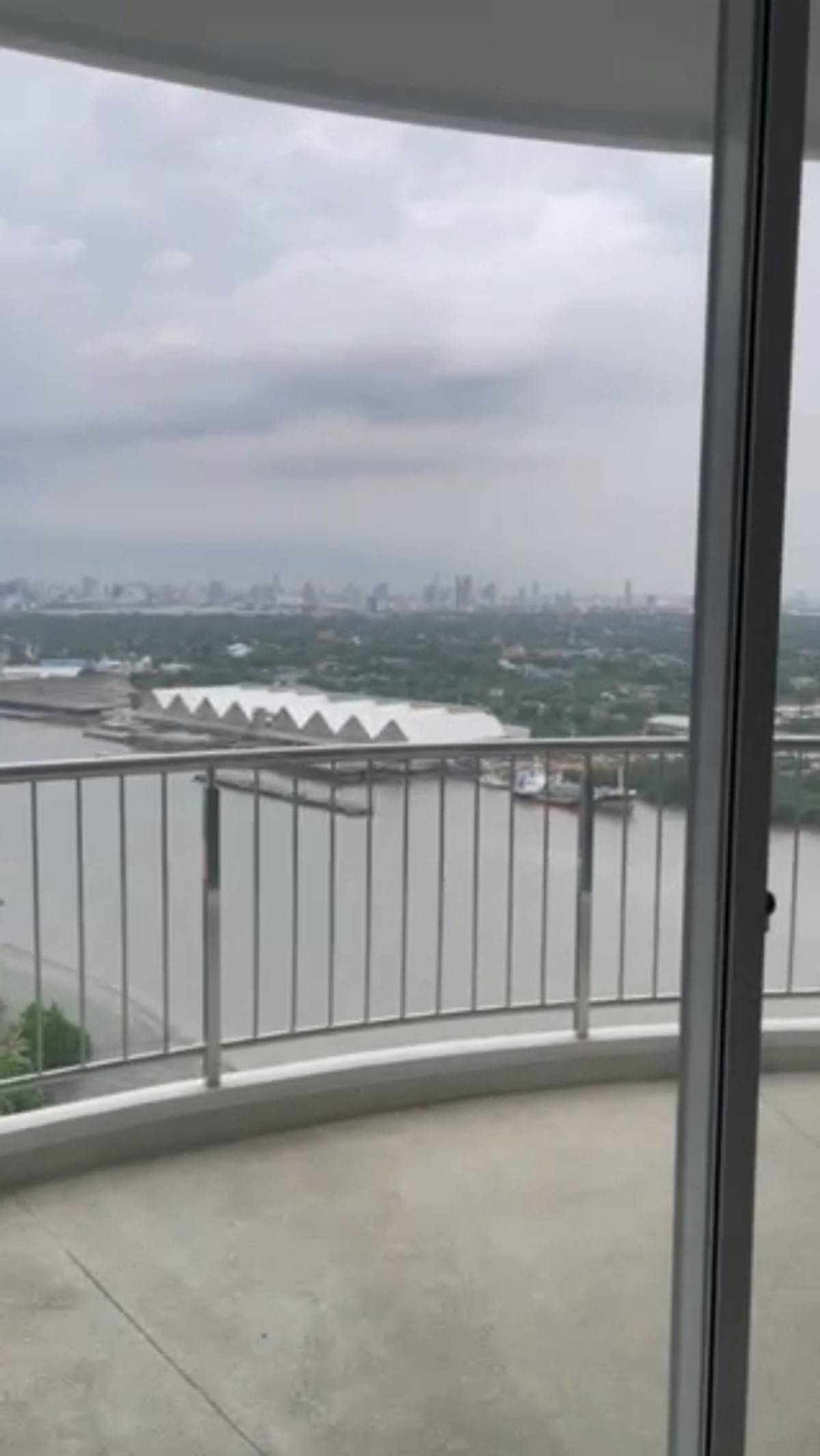 For SaleCondoRama3 (Riverside),Satupadit : FQ Condo for sale Supalai Riva Grande Rama 3 price 17,000,000 baht [MKs251113]