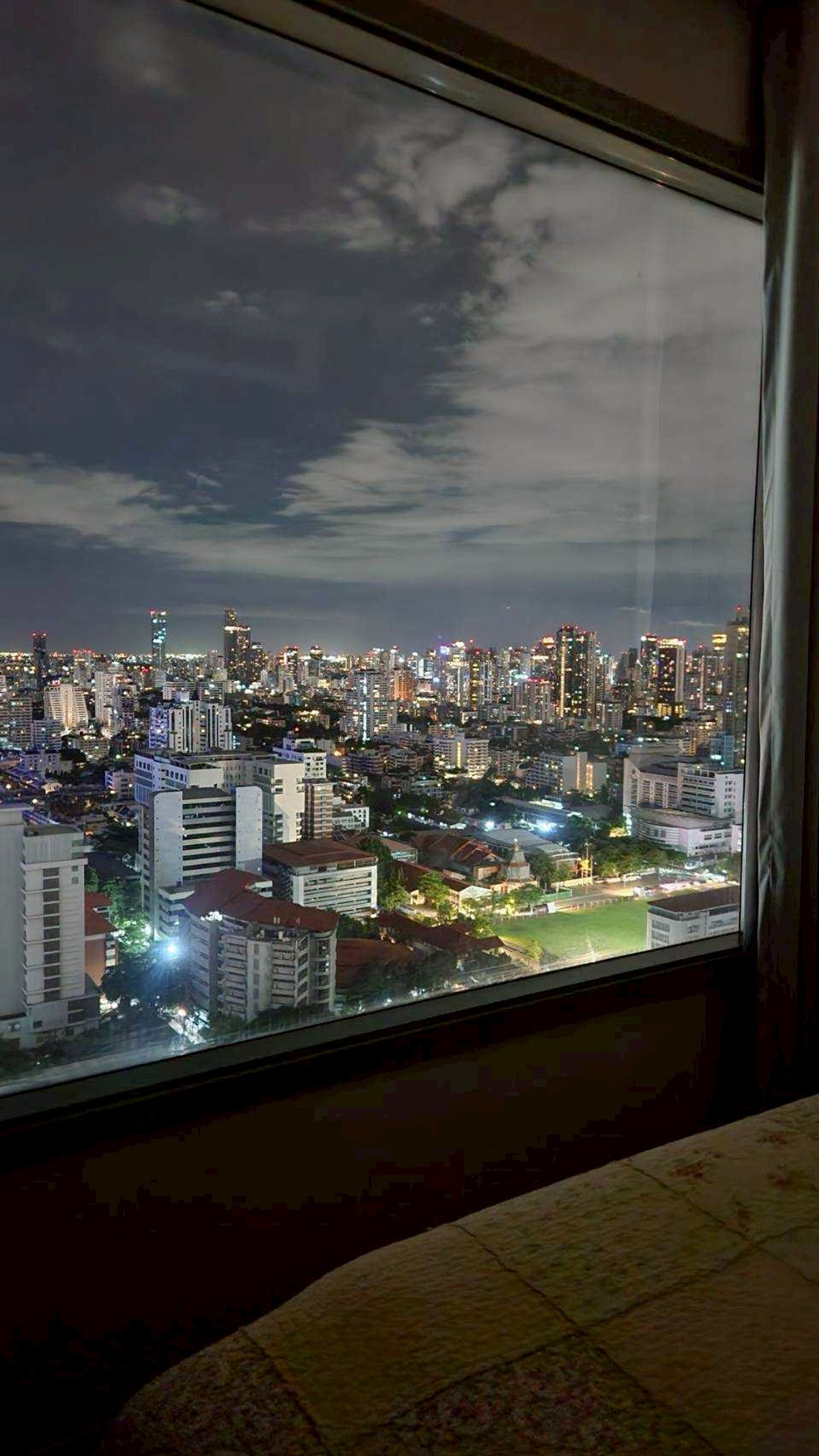 For SaleCondoRama9, Petchburi, RCA : Urgent sale Q Asoke 2 bedrooms, 2 bathrooms (special price) Q Asoke