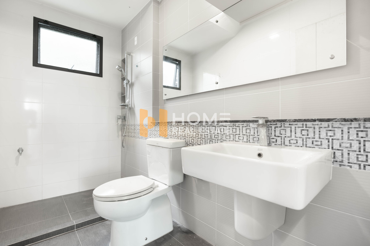 ขายบ้านบางแค เพชรเกษม : Best Deal คุ้มสุดในโครงการ 💥 บ้านเดี่ยว มัณฑนา กัลปพฤกษ์ - วงแหวน / 4 ห้องนอน (ขาย), Mantana Kalapapruek - Wongwaen / Detached House 4 Bedrooms (FOR SALE) BALL072