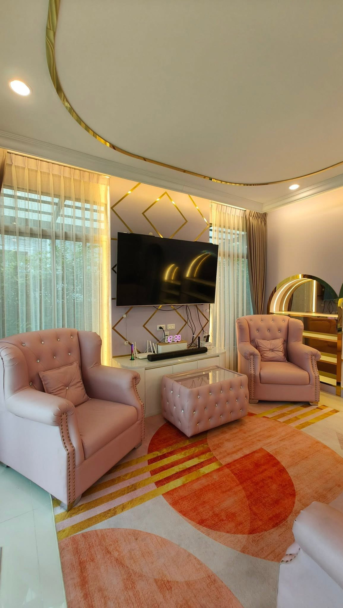 For SaleHouseChaengwatana, Muangthong : Luxury detached house for sale modern style Simple, elegant but perfect in every corner. The Palm Chaengwattana-Chaiyaphruek 70 square meters.