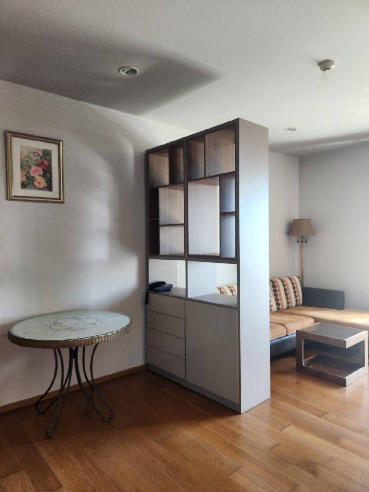 For SaleCondoWongwianyai, Charoennakor : ⚡️Hot Deal⚡️Hive taksin 💎49 Sqm 💎 3.95 Mb🔥 Cheapest in the market ⚡️ Open Bts view, not blocked⚡️If interested, contact to make an appointment to view🔥 Putter 0928895628🔥