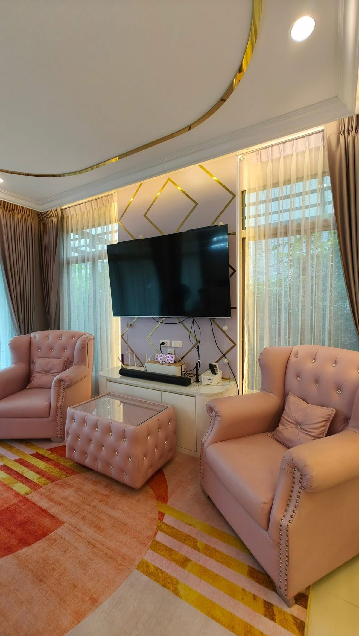 For SaleHouseChaengwatana, Muangthong : Luxury detached house for sale modern style Simple, elegant but perfect in every corner. The Palm Chaengwattana-Chaiyaphruek 70 square meters.