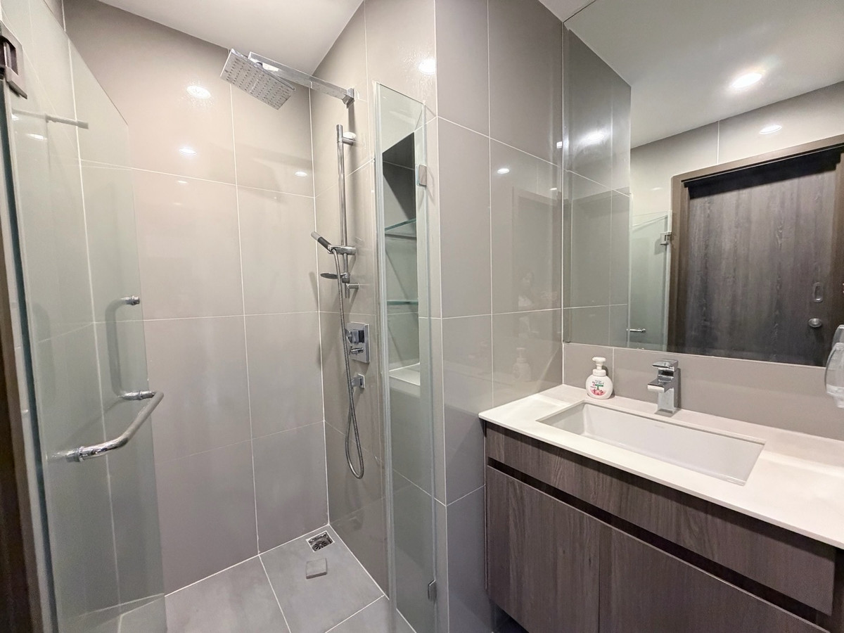 For SaleCondoRama9, Petchburi, RCA : Ideo Mobi Asoke | 2-Bed room, panoramic view worth millions! Floor 20+, 100% open view (54 sq m.) ✨ Best price! Near MRT Phetchaburi / ARL Makkasan