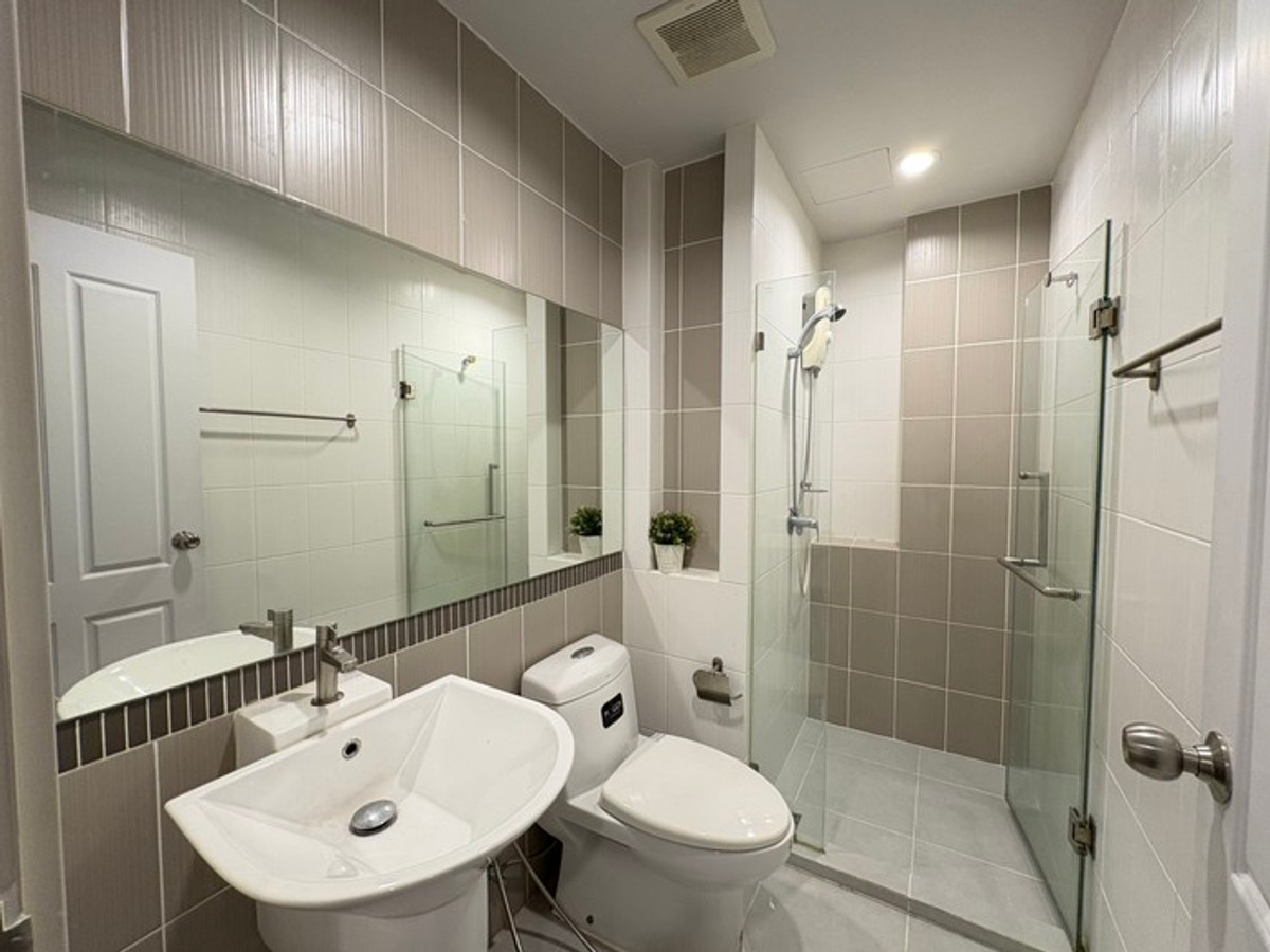 ให้เช่าคอนโดบางซื่อ วงศ์สว่าง เตาปูน : 💖💖ปล่อยเช่า The Stage Taopoon Interchange / 2 ห้องนอน ขนาด 58  ตรม ราคา 21,000  บาท  / สอบถามได้นะคะ Line ID = atfirm2010 💖💖