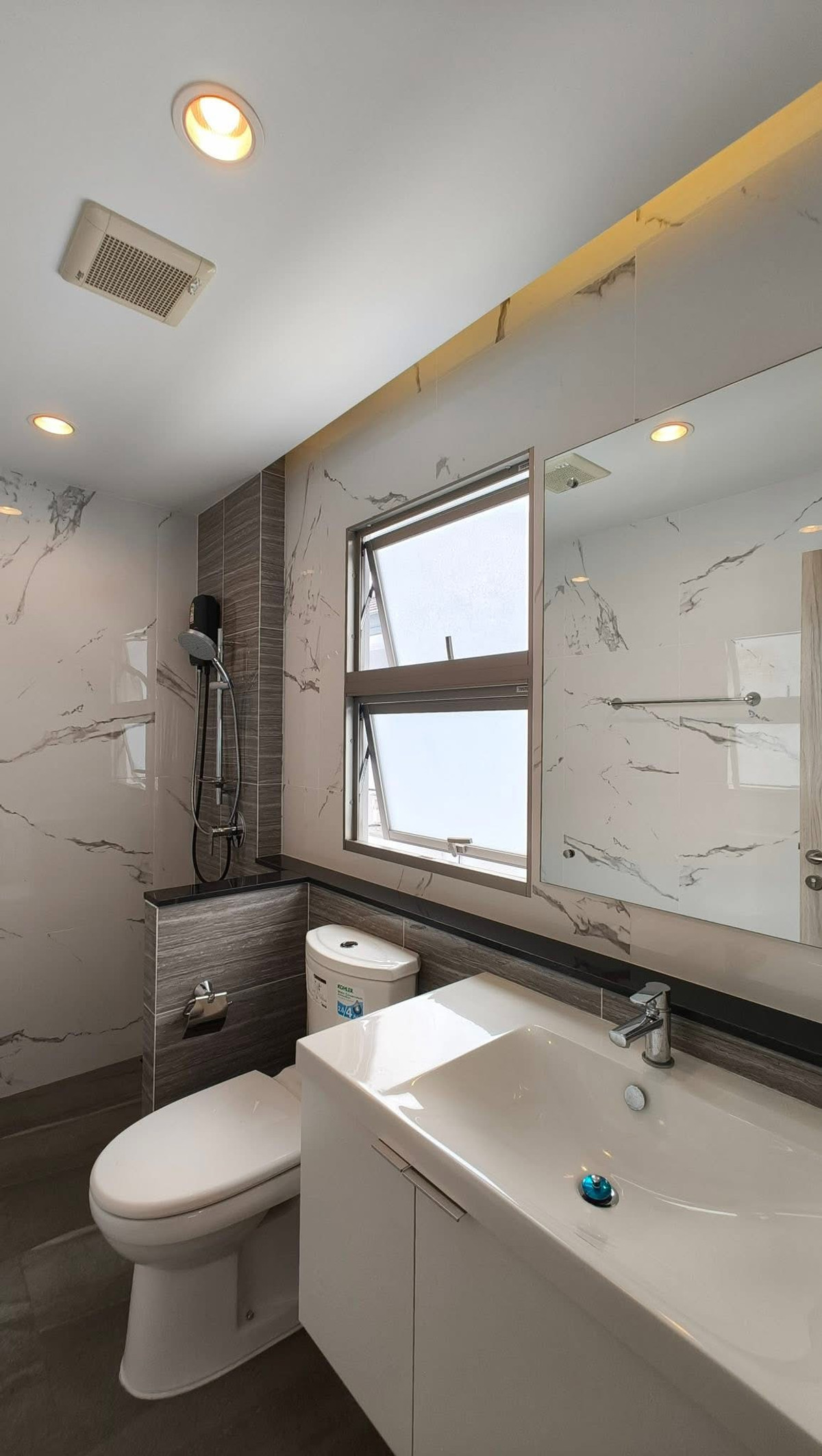 For SaleHouseChaengwatana, Muangthong : Luxury detached house for sale modern style Simple, elegant but perfect in every corner. The Palm Chaengwattana-Chaiyaphruek 70 square meters.