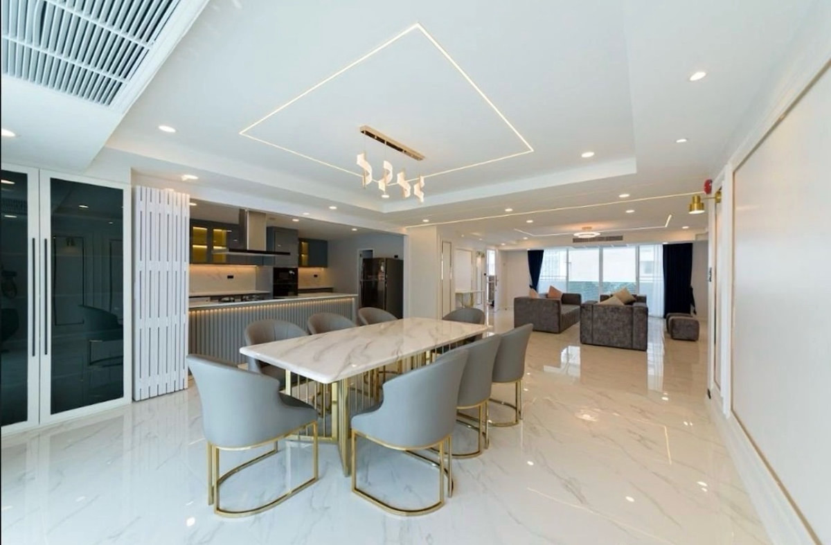 For RentCondoSukhumvit, Asoke, Thonglor : 🌈Spacious Luxury Condo | 250 SQM | High Floor | Sukhumvit 39 Area | 3BR + Maid Room