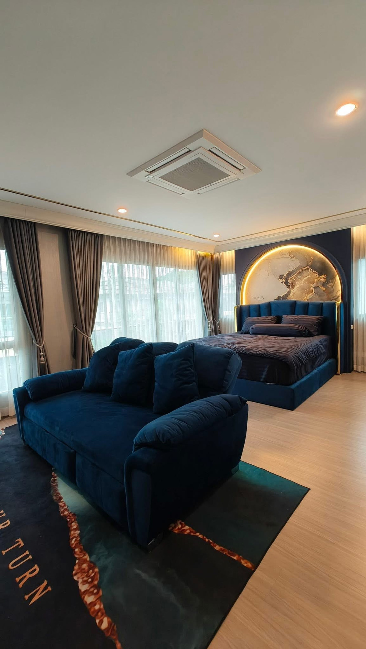 For SaleHouseChaengwatana, Muangthong : Luxury detached house for sale modern style Simple, elegant but perfect in every corner. The Palm Chaengwattana-Chaiyaphruek 70 square meters.