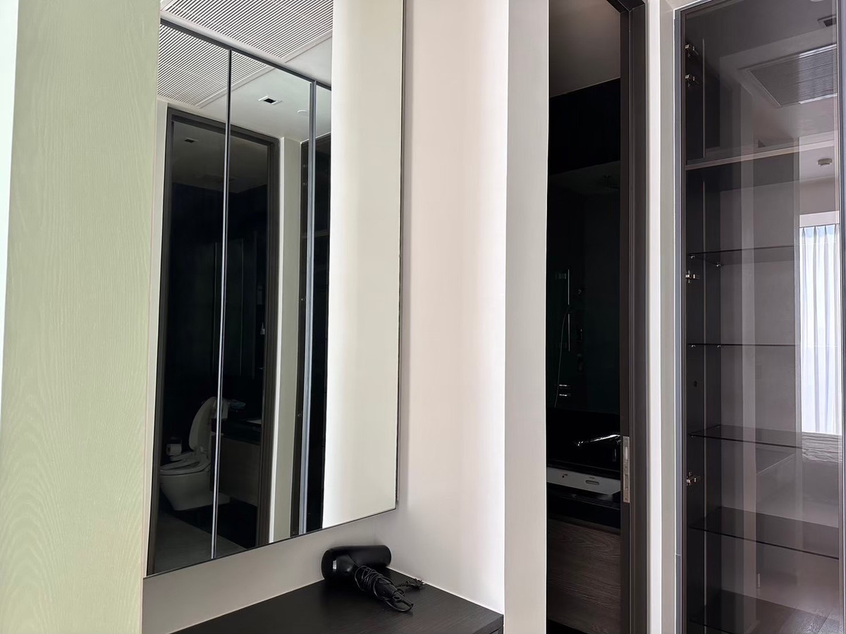 ขายคอนโดวิทยุ ชิดลม หลังสวน : 🔥 ขายด่วน 🔥  ห้องสวย ตรงปก ห้องมุม กว้าง  ห้องใหม่ ไม่เคยอยู่ ไม่เคยปล่อยเช่า Call 0619824959