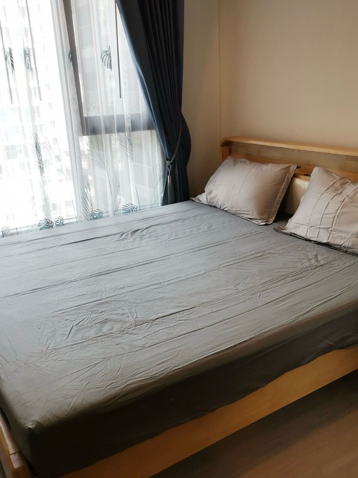 For RentCondoRama9, Petchburi, RCA : @condocurator📍For rent: Life Asoke Hype, fully furnished. There is a washing machine [PM0463]