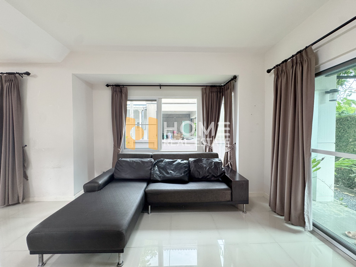 ขายบ้านลาดกระบัง สุวรรณภูมิ : ตำแหน่งใกล้ส่วนกลาง ✨ มัณฑนา อ่อนนุช - วงแหวน 4 / 3 ห้องนอน (ขาย), Manthana Onnut - Wongwan 4 / 3 Bedrooms (FOR SALE) POON089