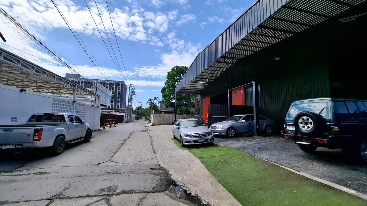 เซ้งโกดังนวมินทร์ รามอินทรา : เซ้งกิจการ: อู่ซ่อมรถพร้อมเปิดต่อได้ทันที – ทำเลรามอินทรา (ช่วงซอย 93–97)