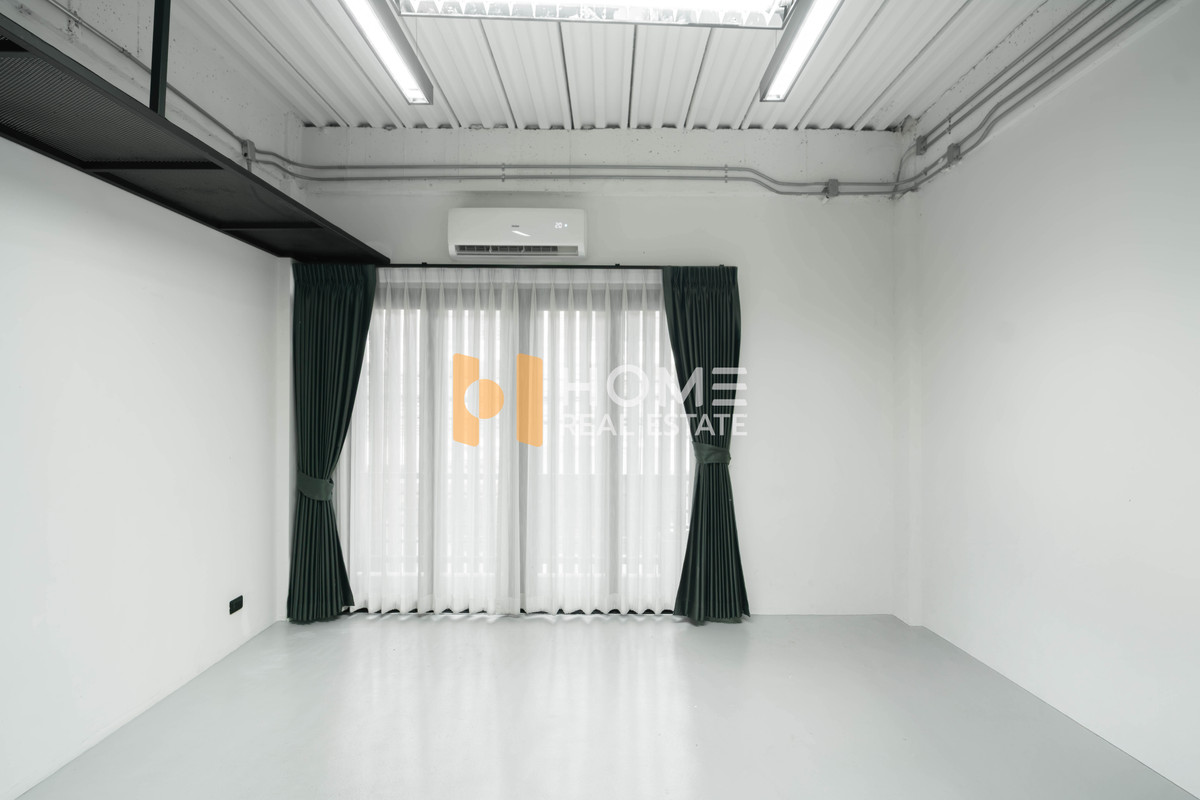 ขายทาวน์โฮมเลียบทางด่วนรามอินทรา : แต่งใหม่พร้อมอยู่ ✨ ทาวน์โฮม คาซ่า ซิตี้ สุคนธสวัสดิ์ 2 / 3 ห้องนอน (ขาย), Casa City Sukontasawat 2 / Townhome 3 Bedrooms (FOR SALE) TPM100