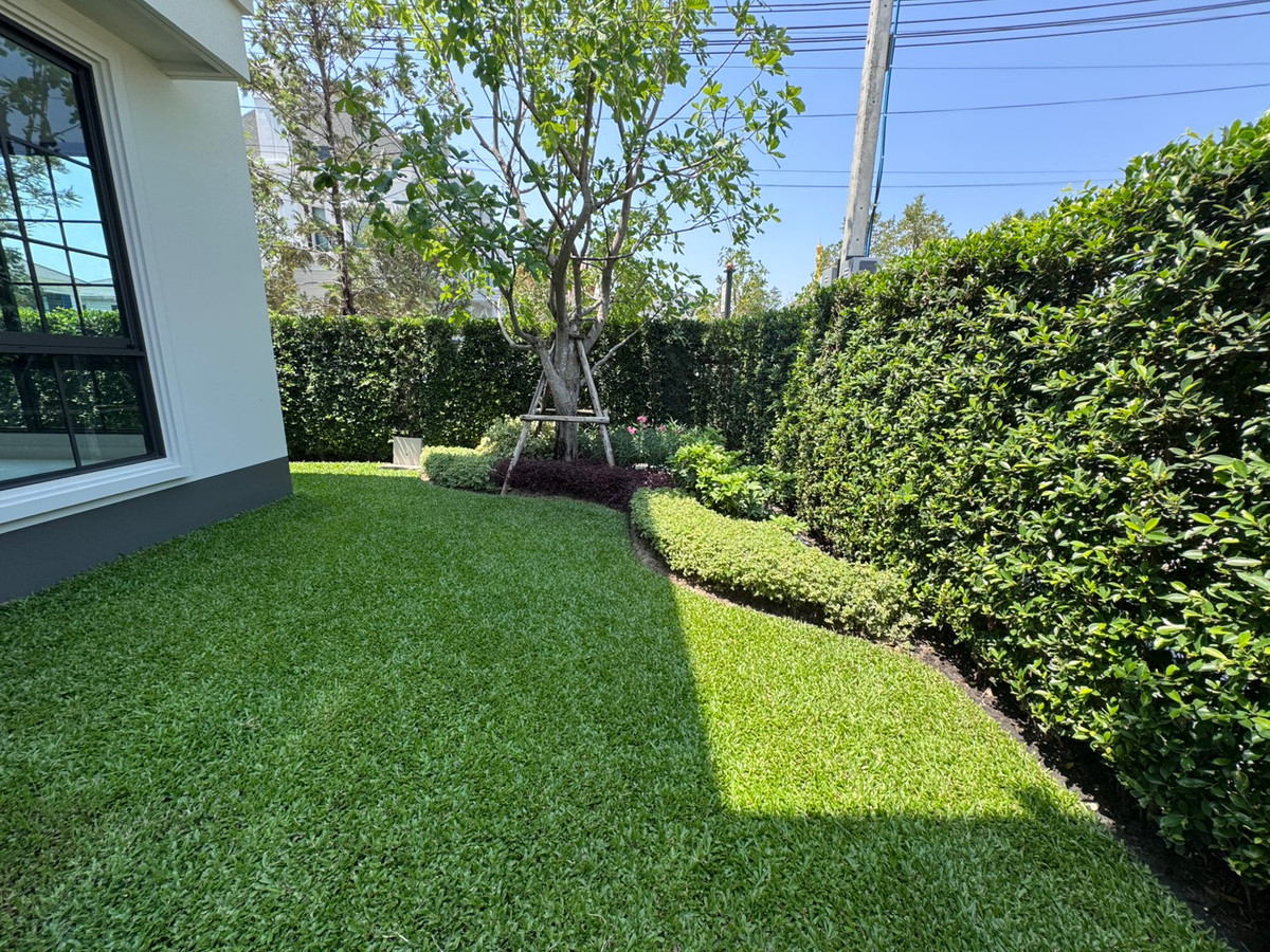 For RentHouseChaengwatana, Muangthong : Large detached house Setthasiri Ngamwongwarn new house ready for rent. Near Ngamwongswan Expressway