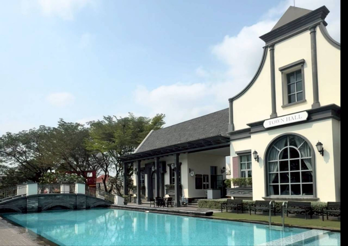 For SaleTownhomeNonthaburi, Bang Yai, Bangbuathong : Selling below cost! Indy (Bang Yai - opposite Westgate) Townhouse like new, 2 bedrooms, 3 bathrooms, 2 parking spaces.