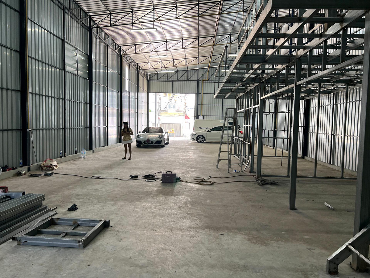 เซ้งโกดังนวมินทร์ รามอินทรา : เซ้งกิจการ: อู่ซ่อมรถพร้อมเปิดต่อได้ทันที – ทำเลรามอินทรา (ช่วงซอย 93–97)