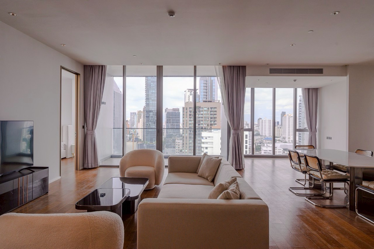 For RentCondoSukhumvit, Asoke, Thonglor : 🌿 KRAAM Sukhumvit 26 — Luxury 3 Bedroom for Rent 180sqm 180k