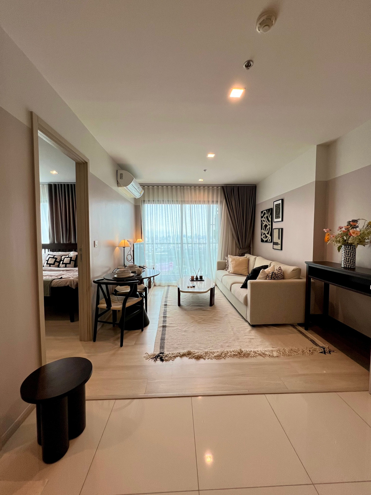 ให้เช่าคอนโดวิทยุ ชิดลม หลังสวน : ให้เช่าคอนโด Life one wireless 32,000บาท 1ห้องนอน 38ตรม BTSเพลินจิต BTSชิดลม ใกล้ วิทยุ ชิดลม เพลินจิต สุขุมวิท พระราม9 รัชดา สาทร สีลม จุฬา สยาม centralworld centralembassy centralchidlom บำรุงราษฎร์ มาแตร์เดอี parkventure หลังสวน สถานทูต โรงเรียนนานาชาต