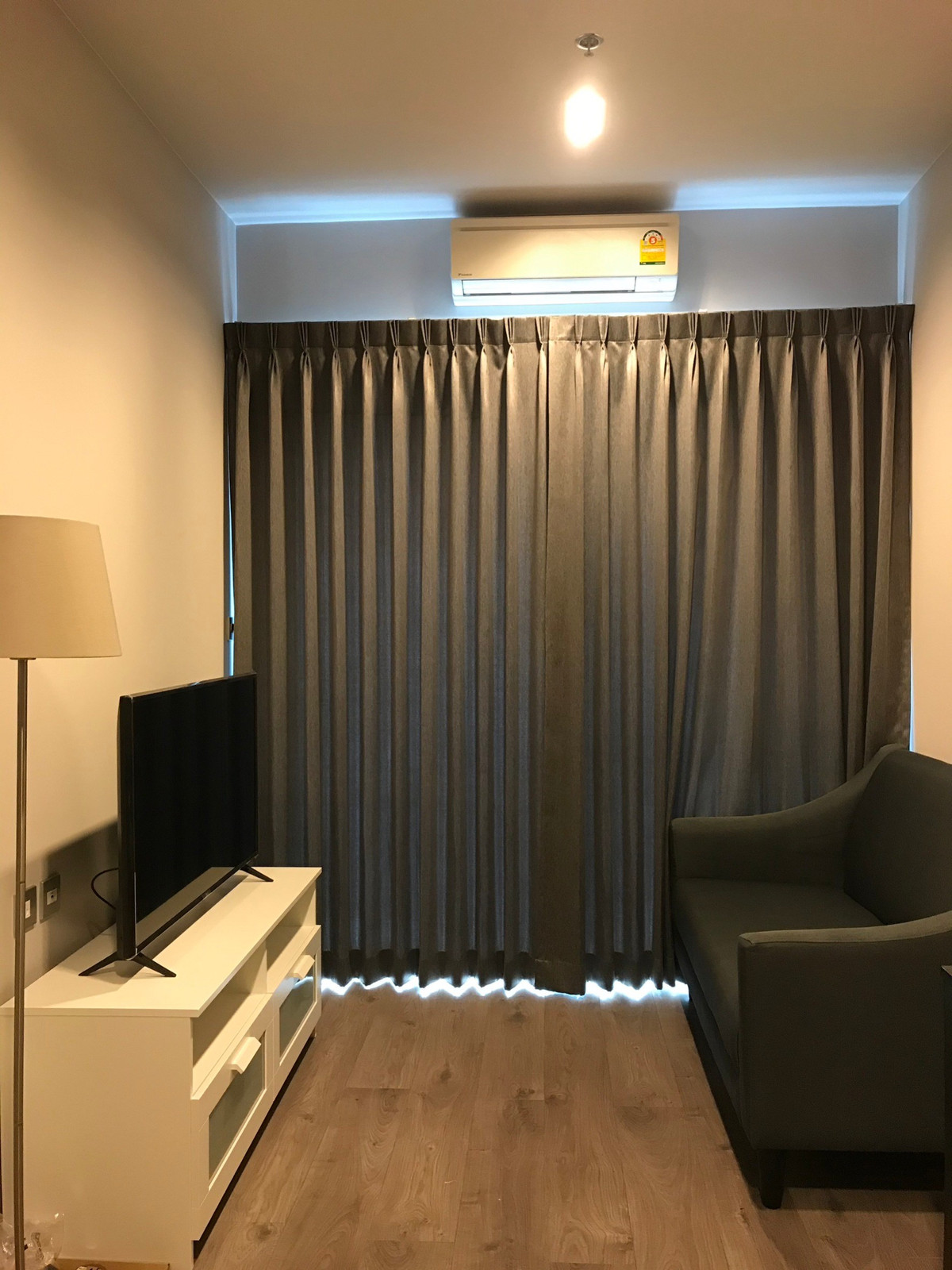 ให้เช่าคอนโดลาดพร้าว เซ็นทรัลลาดพร้าว : !! ห้องสวย ให้เช่าคอนโด Whizdom Avenue Ratchada-Ladprao ใกล้ MRT ลาดพร้าว