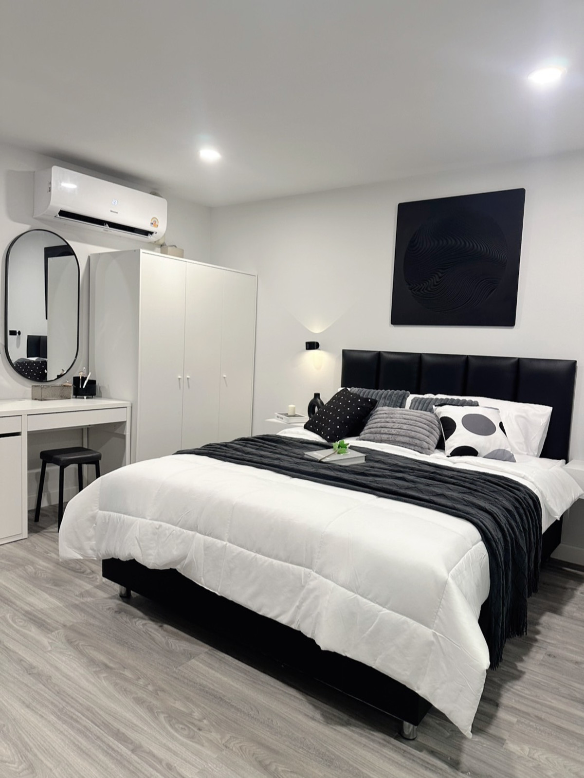 ขายคอนโดรัชดา ห้วยขวาง : K-6628 ขาย คอนโดตกแต่งใหม่ ใกล้ MRT ห้วยขวาง พร้อมอยู่ ห้องเป็นสัดส่วน มีครัวแยก 