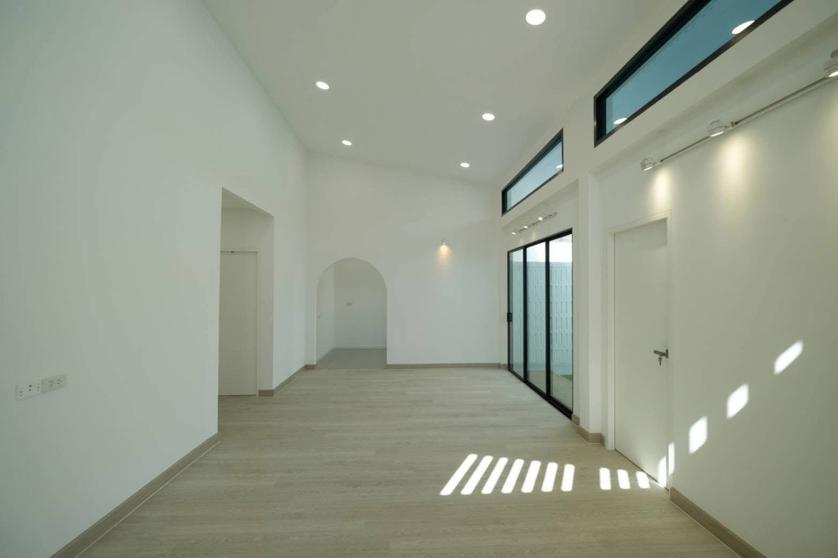 ขายบ้านอ่อนนุช อุดมสุข : K-6622 ขาย !! บ้านเดี่ยว เดินทางสะดวก เข้าออกได้หลายทาง หมู่บ้านเสรี อ่อนนุช 70 รีโนเวทใหม่ 