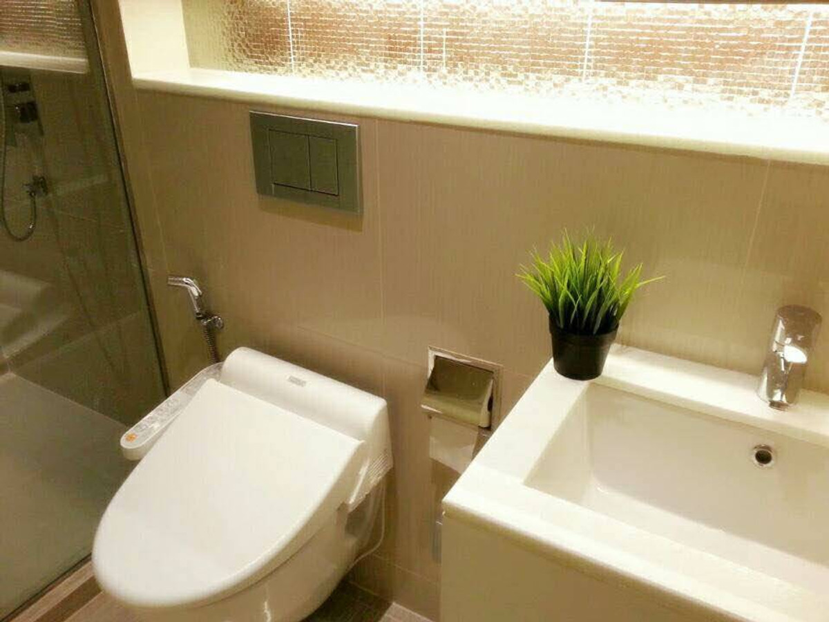 ขายคอนโดสุขุมวิท อโศก ทองหล่อ : for sale condo H Sukhumvit 43 (S15-32655 S)