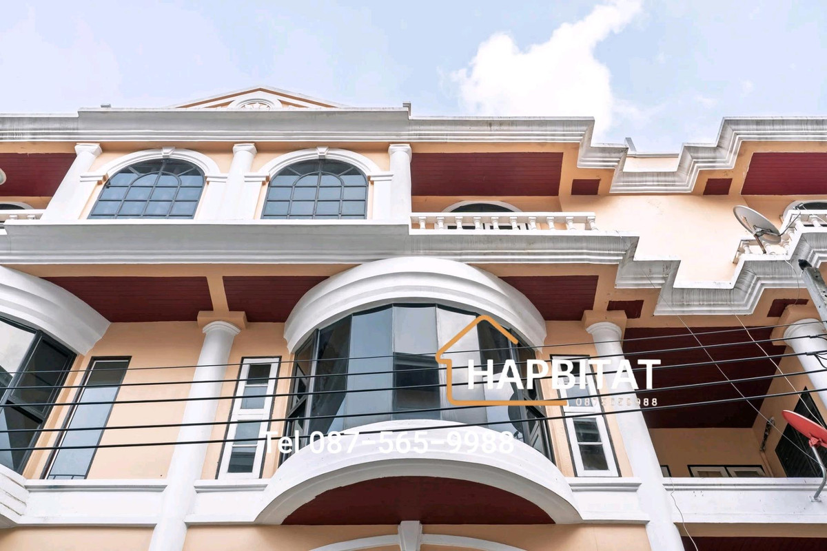 ให้เช่าบ้านสุขุมวิท อโศก ทองหล่อ : Tropical House - ปล่อยเช่าทาวน์โฮมใจกลางทองหล่อ 