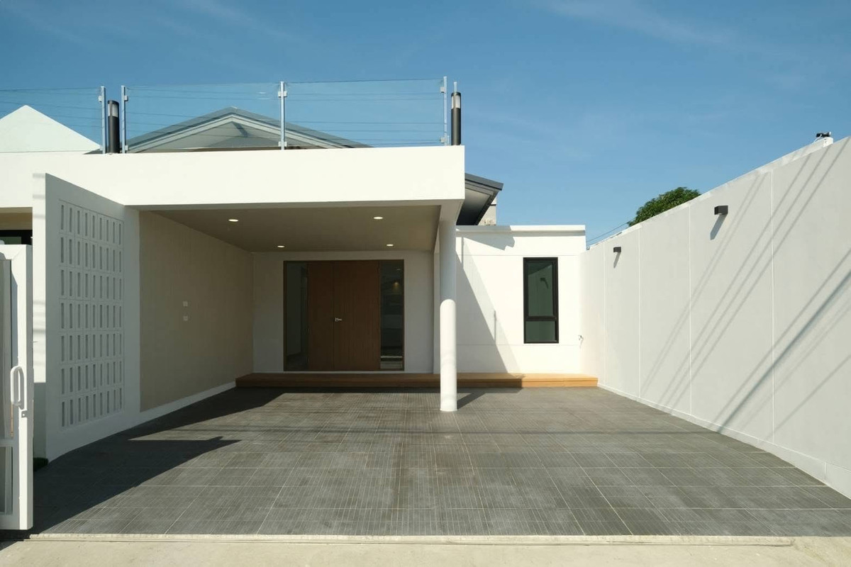 For SaleHouseOnnut, Udomsuk : K-6622 for sale!! Single house, convenient travel, can enter and exit in many ways, Seri Village, On Nut 70, newly renovated.