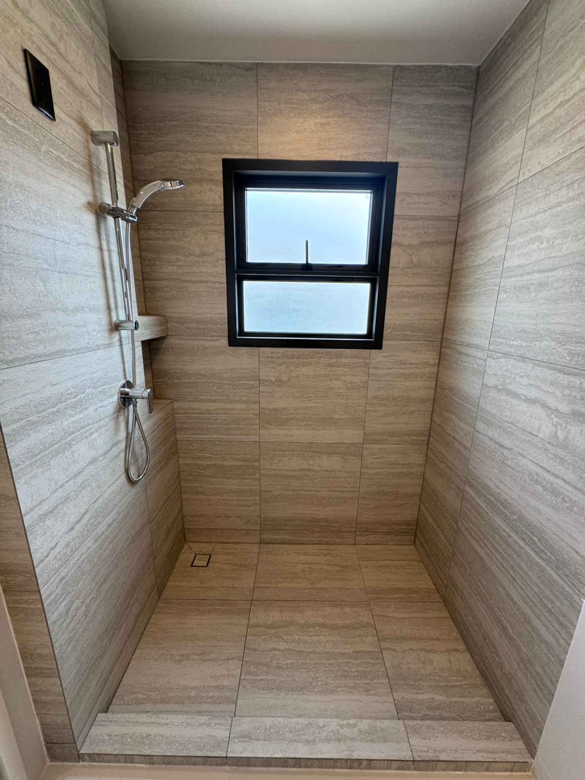 For RentHouseChaengwatana, Muangthong : Large detached house Setthasiri Ngamwongwarn new house ready for rent. Near Ngamwongswan Expressway