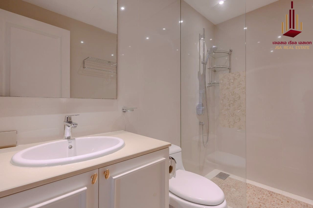 ให้เช่าคอนโดนานา : ✨ For  Rent: The Oleander Sukhumvit 11 Condo ✨ 💰 Only 67,000 THB/month