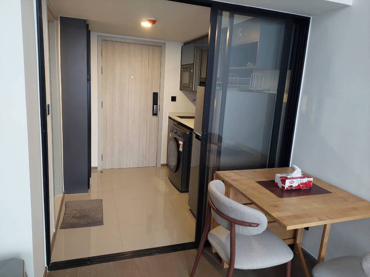 For RentCondoSiam Paragon ,Chulalongkorn,Samyan : Park Origin Chula Samyan【𝐒𝐄𝐋𝐋 & 𝐑𝐄𝐍𝐓】🔥Bright and airy in a minimalist tone, adding a relaxing touch to living in the heart of the city🔥 Contact Line ID: @hacondo