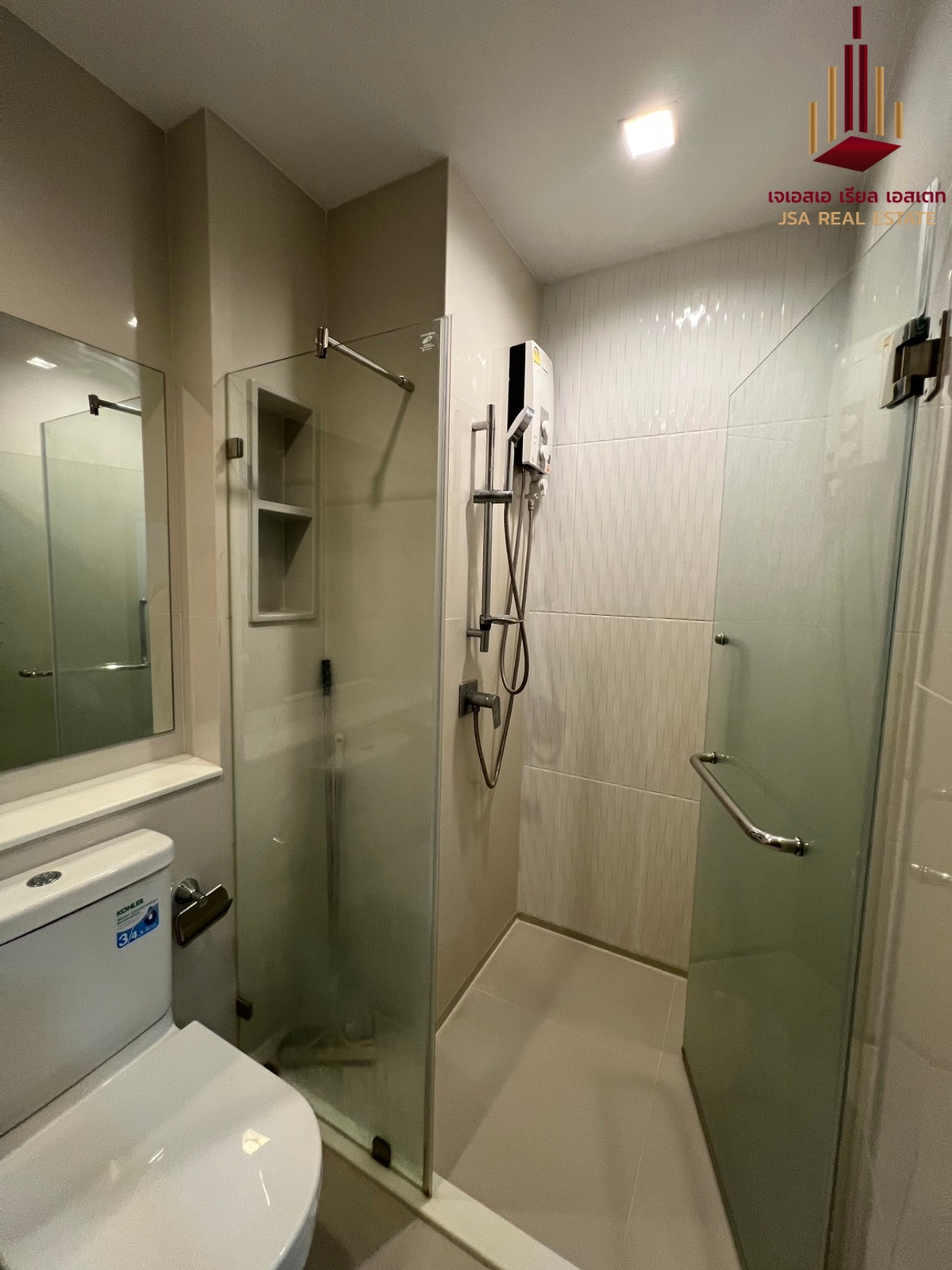 ให้เช่าคอนโดพระราม 9 เพชรบุรีตัดใหม่ RCA : ✨ For Rent: Life Asoke Hype Rama 9 Condo ✨ 💰 Only 17,000 THB/month