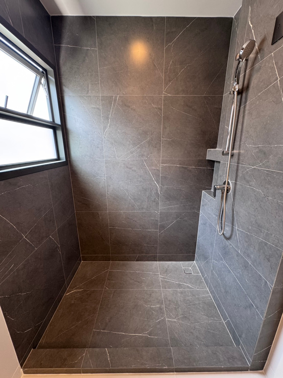 For RentHouseChaengwatana, Muangthong : Large detached house Setthasiri Ngamwongwarn new house ready for rent. Near Ngamwongswan Expressway