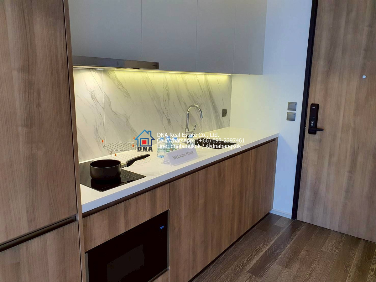 For RentCondoSukhumvit, Asoke, Thonglor : Muniq Sukhumvit 23 Condominium Luxury Room for Rent