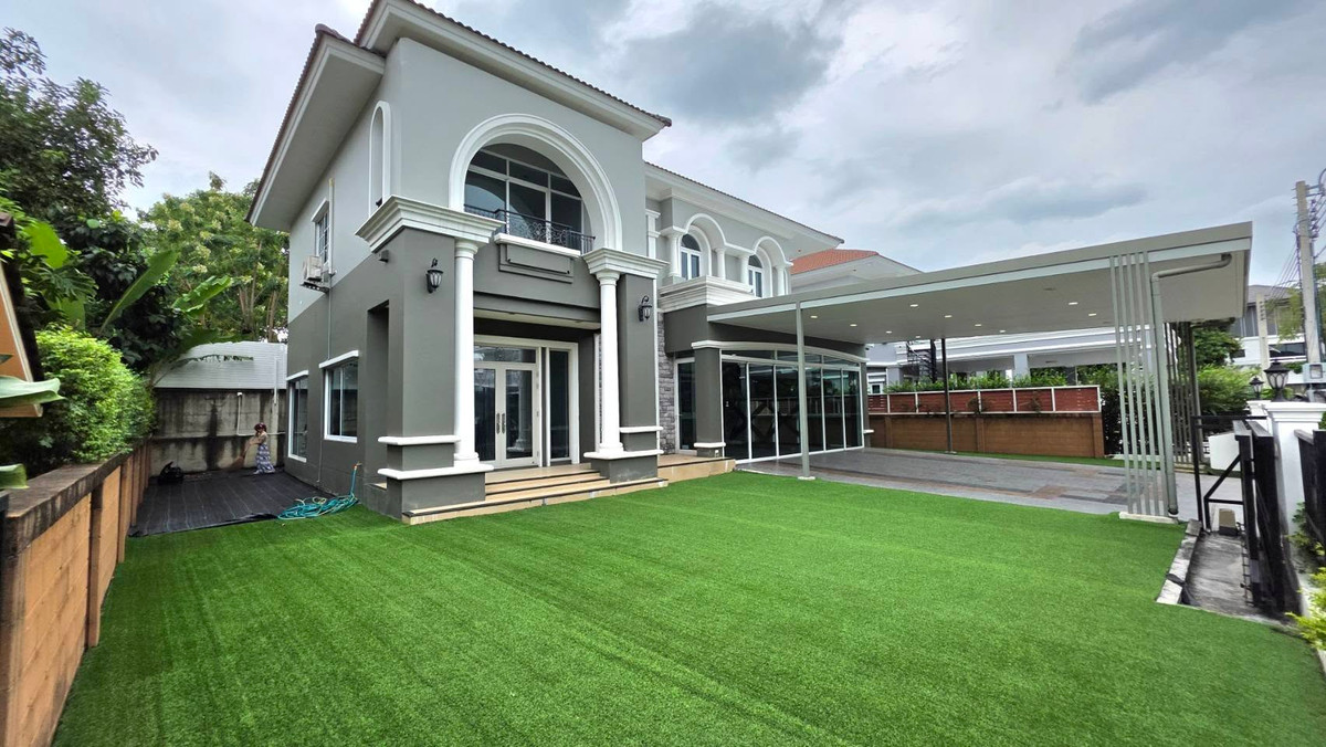 For SaleHouseLadkrabang, Suwannaphum Airport : Single house for sale, 113.5 sq m., 4 bedrooms, 5 bathrooms, bought but never lived in, Two Grand Monaco Bangna-Wongwaen project, Two Grand Monaco Bangna-Wongwaen, reduced from 23.5 million, remaining for sale at only 22 million.