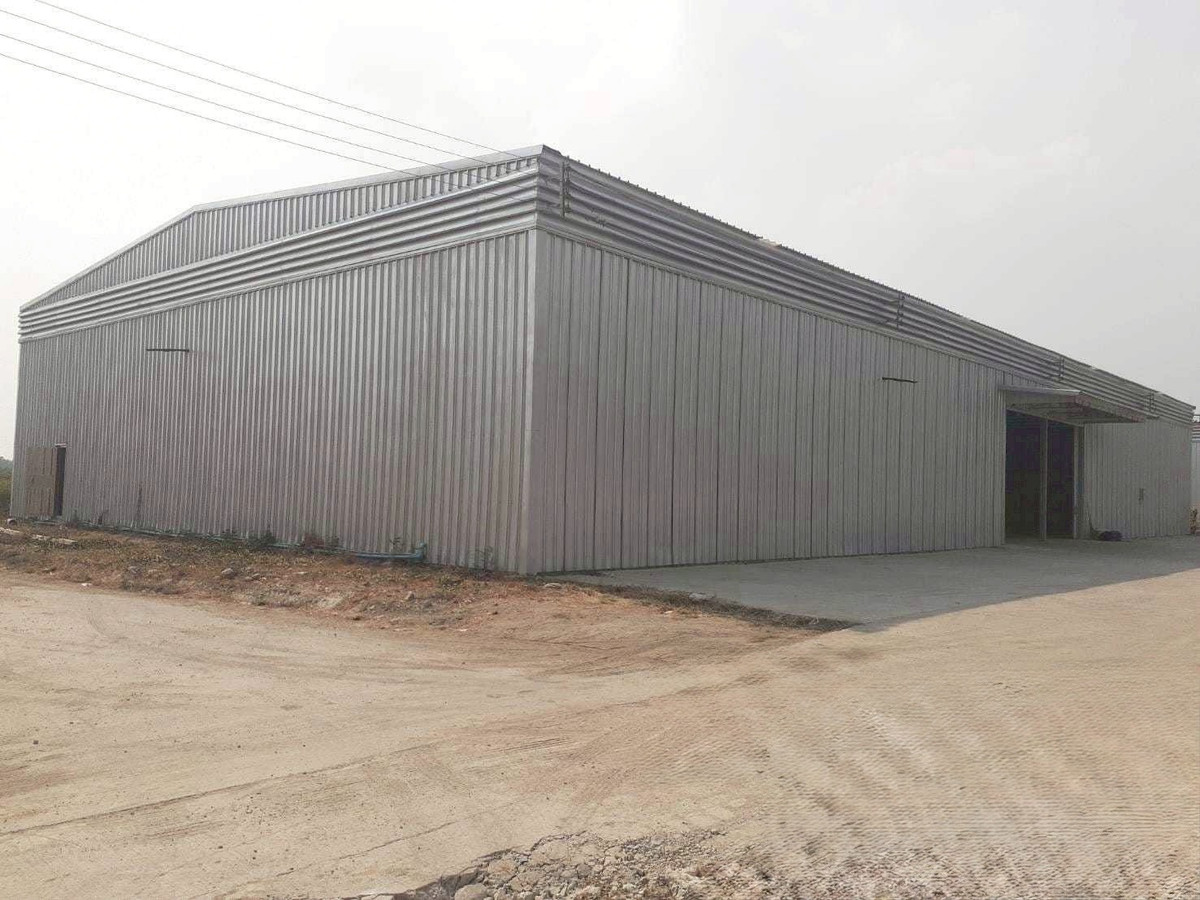 ให้เช่าโกดังมีนบุรี-ร่มเกล้า : LB027 ให้เช่าโกดังพร้อมออฟฟิศ 990 ตรม. ตอบโจทย์ธุรกิจที่ต้องการพื้นที่กว้างขวาง ทำเลสะดวก ใกล้สำนักงานขนส่งพื้นที่ 4 ลาดกระบัง