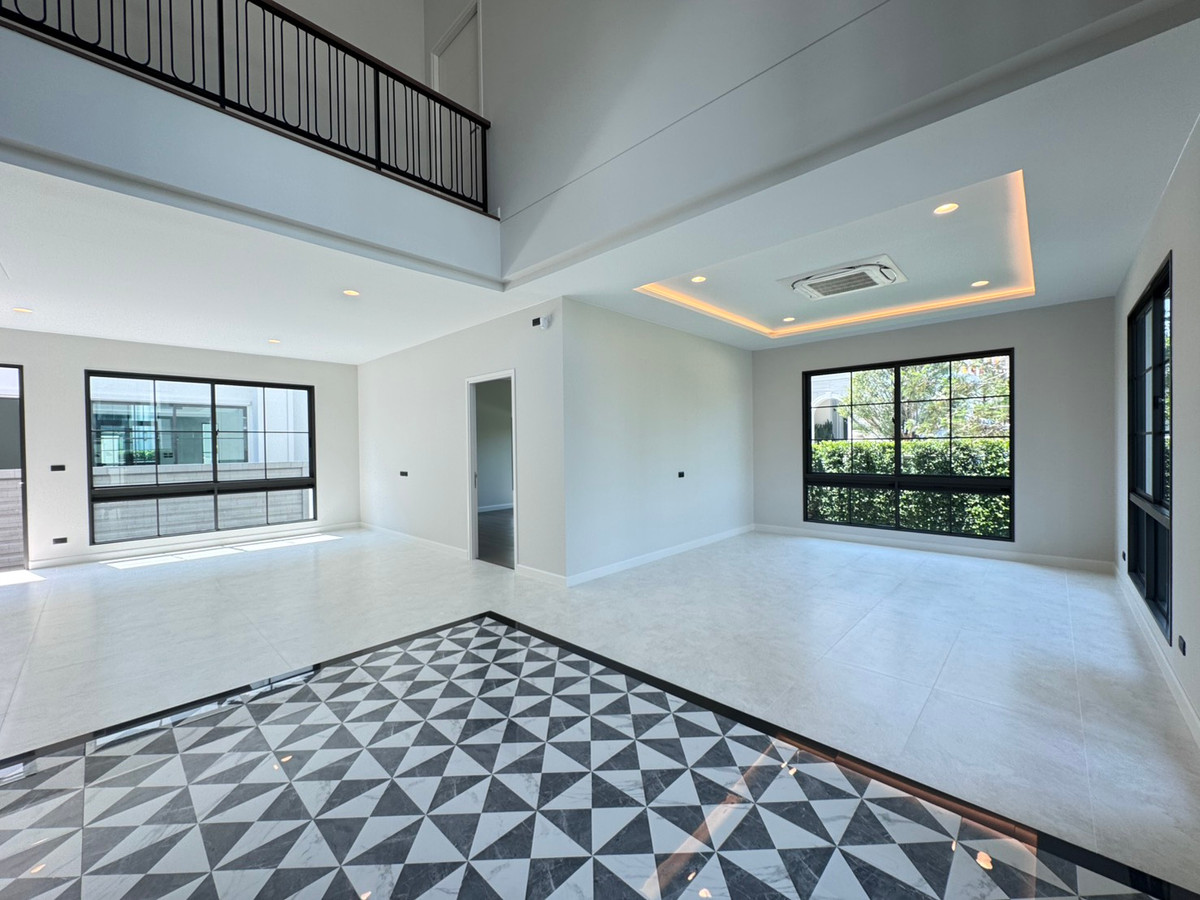 For RentHouseChaengwatana, Muangthong : Large detached house Setthasiri Ngamwongwarn new house ready for rent. Near Ngamwongswan Expressway