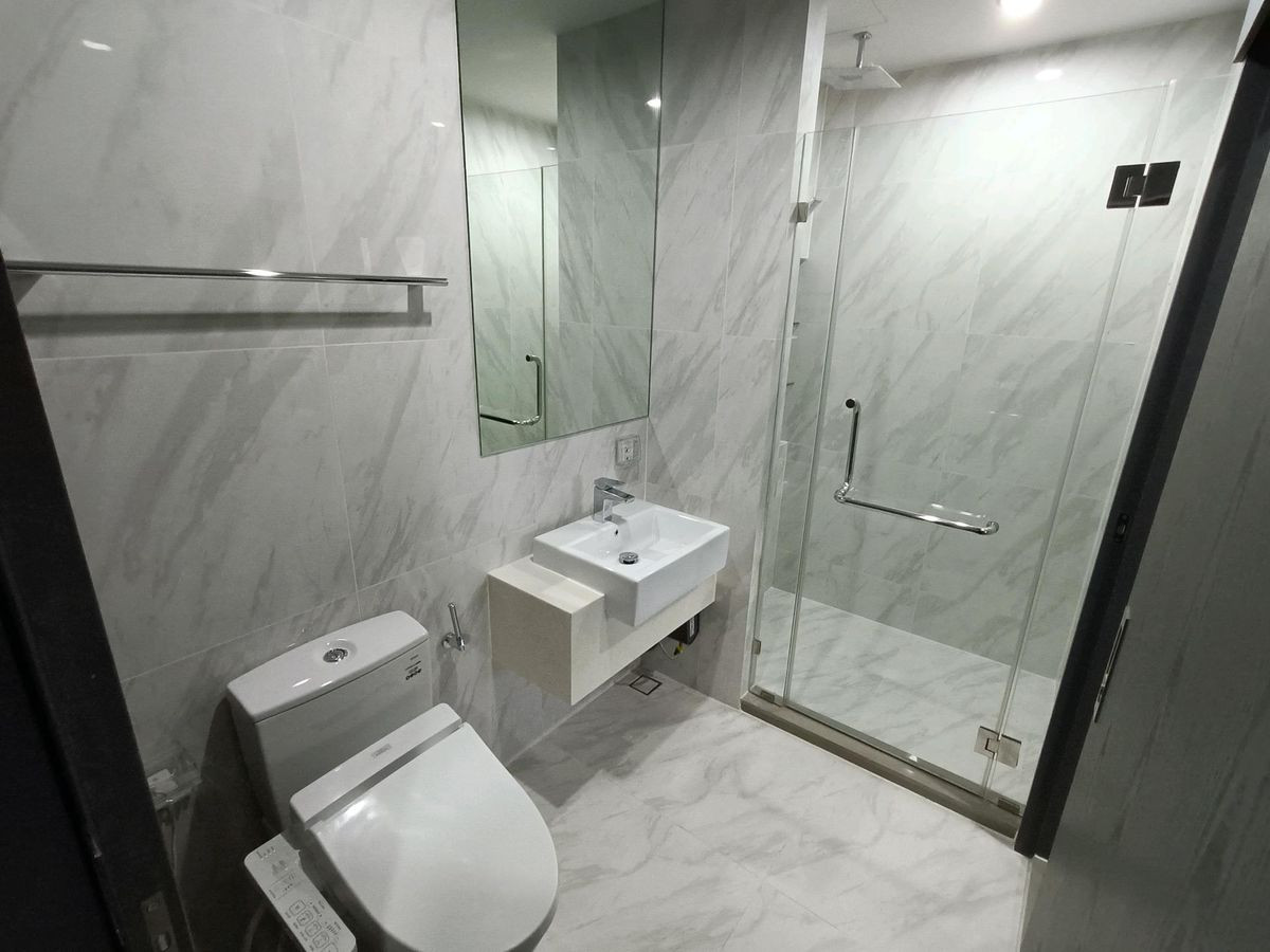 ขายคอนโดราชเทวี พญาไท : Ideo Mobi Rangnam【𝐒𝐄𝐋𝐋 & 𝐑𝐄𝐍𝐓】🔥มู้ดเท่แบบเมืองใหญ่ เฟอร์ลายสโตนตัดโทนน้ำตาลเข้ม ได้อารมณ์โมเดิร์นพรีเมียม🔥 ติดต่อไลน์ไอดี: @hacondo