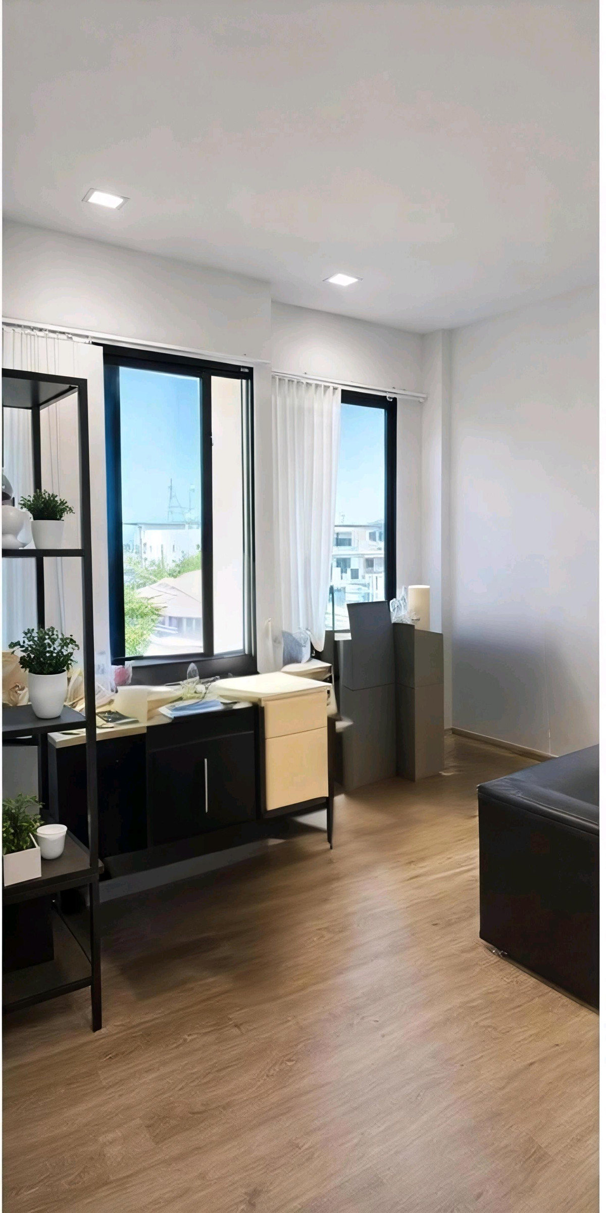 ขายโฮมออฟฟิศเลียบทางด่วนรามอินทรา : ขายโฮมออฟฟิศสวย 4 ชั้น ARCO เลียบด่วน–โยธินพัฒนา ใกล้ Central East Ville