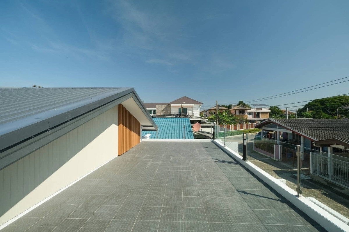 For SaleHouseOnnut, Udomsuk : K-6622 for sale!! Single house, convenient travel, can enter and exit in many ways, Seri Village, On Nut 70, newly renovated.