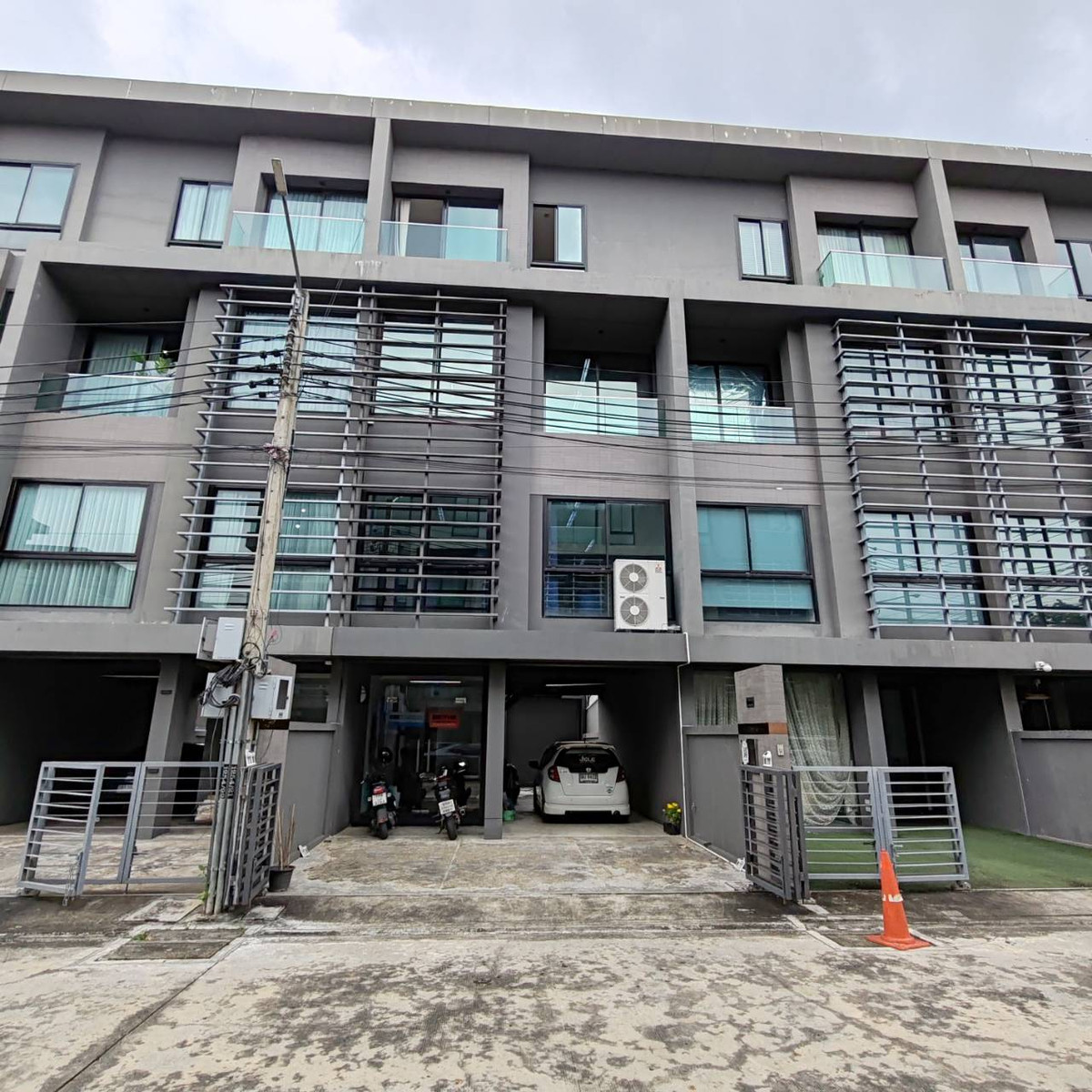 For SaleHome OfficeYothinpattana,CDC : Luxury Home Office for Sale – ARCO at Yothinpattana road (Ekamai–Ramintra)