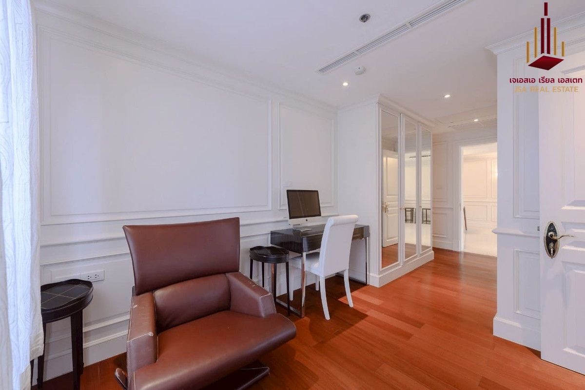 ให้เช่าคอนโดนานา : ✨ For  Rent: The Oleander Sukhumvit 11 Condo ✨ 💰 Only 67,000 THB/month