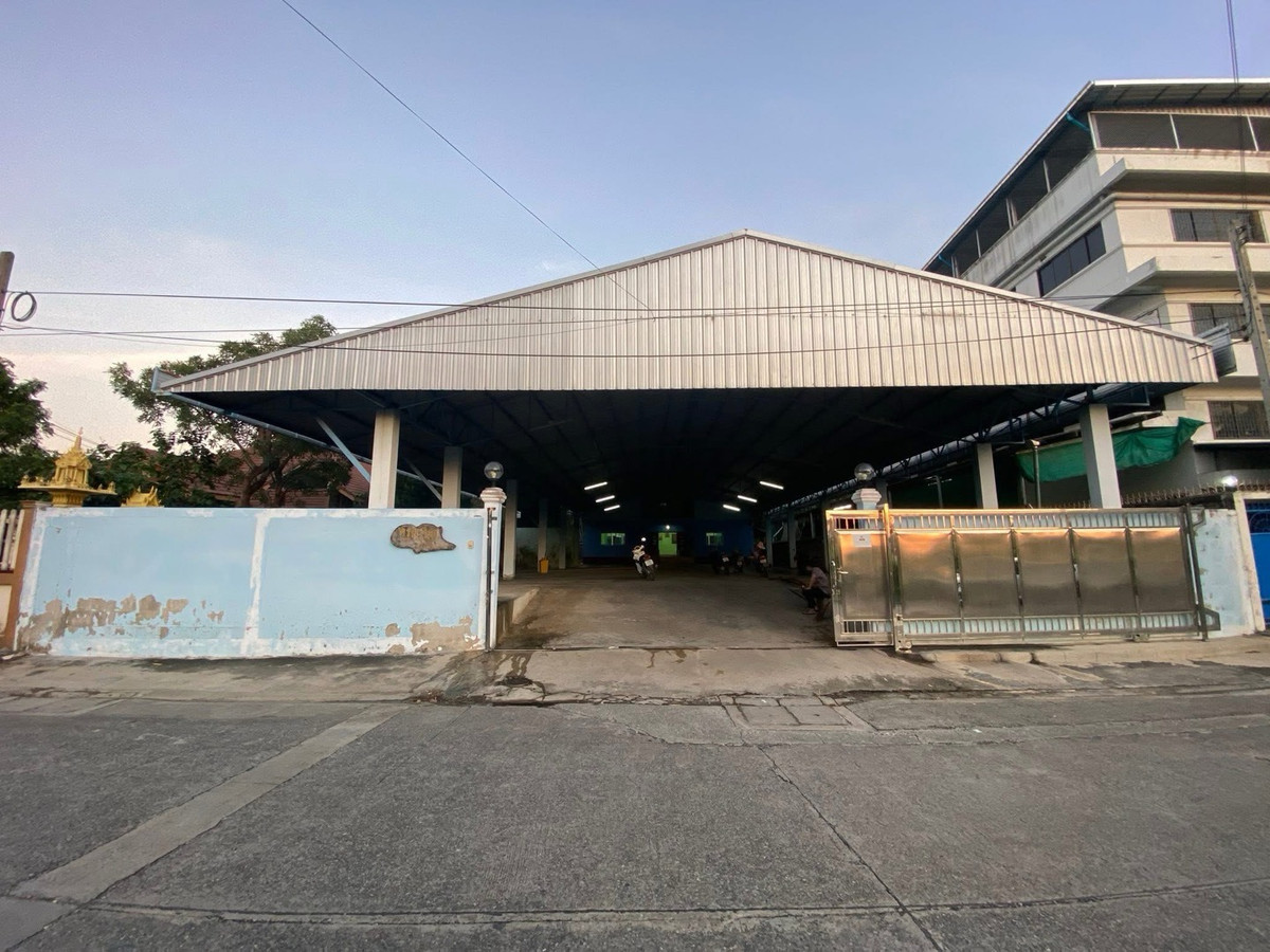 ให้เช่าโกดังนครปฐม : ให้เช่าโกดัง นครปฐม📍ทำเลในตัวเมือง
ติดถนนใหญ่ เพชรเกษมขาออก LineOA : @ladysai