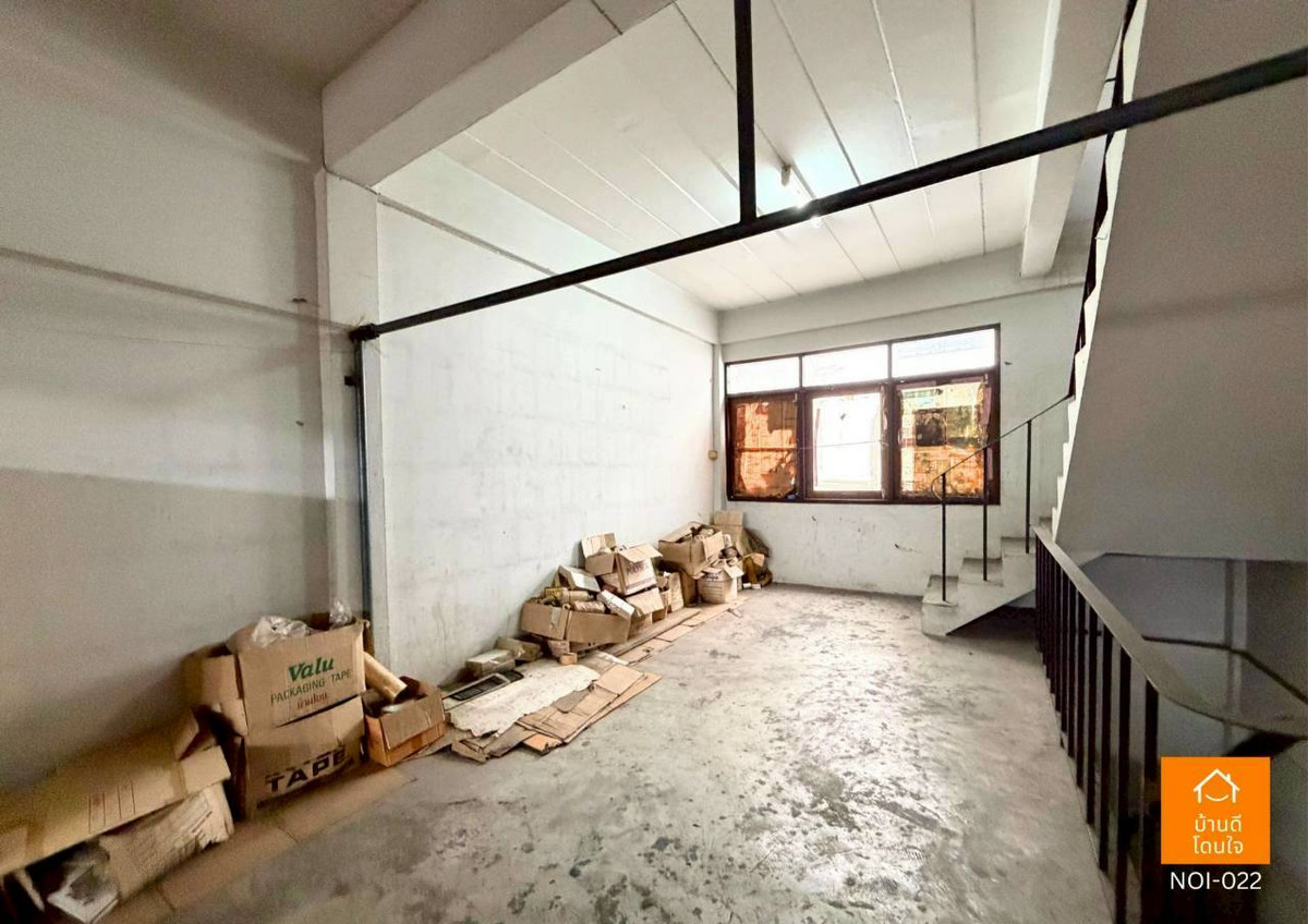 For SaleShop HouseBang kae, Phetkasem : Urgent sale! Commercial building, 4.5 floors, Phetkasem 48 (near the way to Ratchaphruek Road)