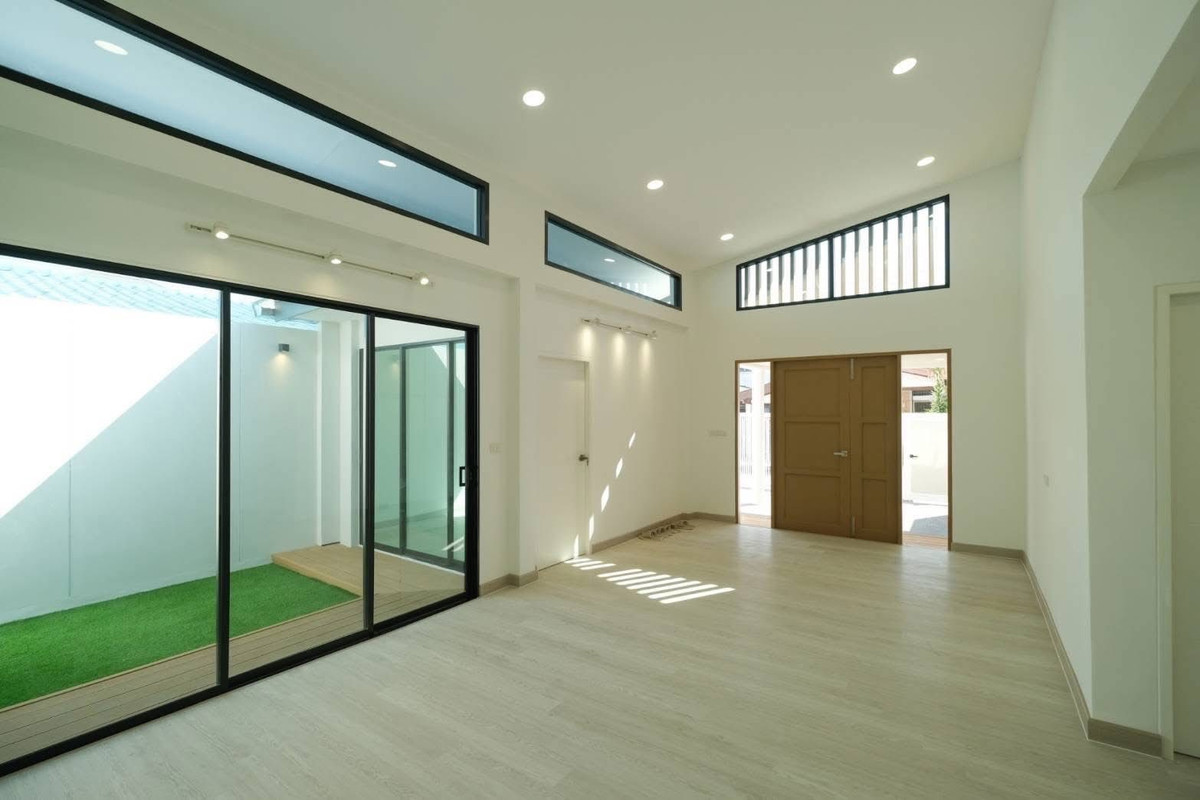 For SaleHouseOnnut, Udomsuk : K-6622 for sale!! Single house, convenient travel, can enter and exit in many ways, Seri Village, On Nut 70, newly renovated.