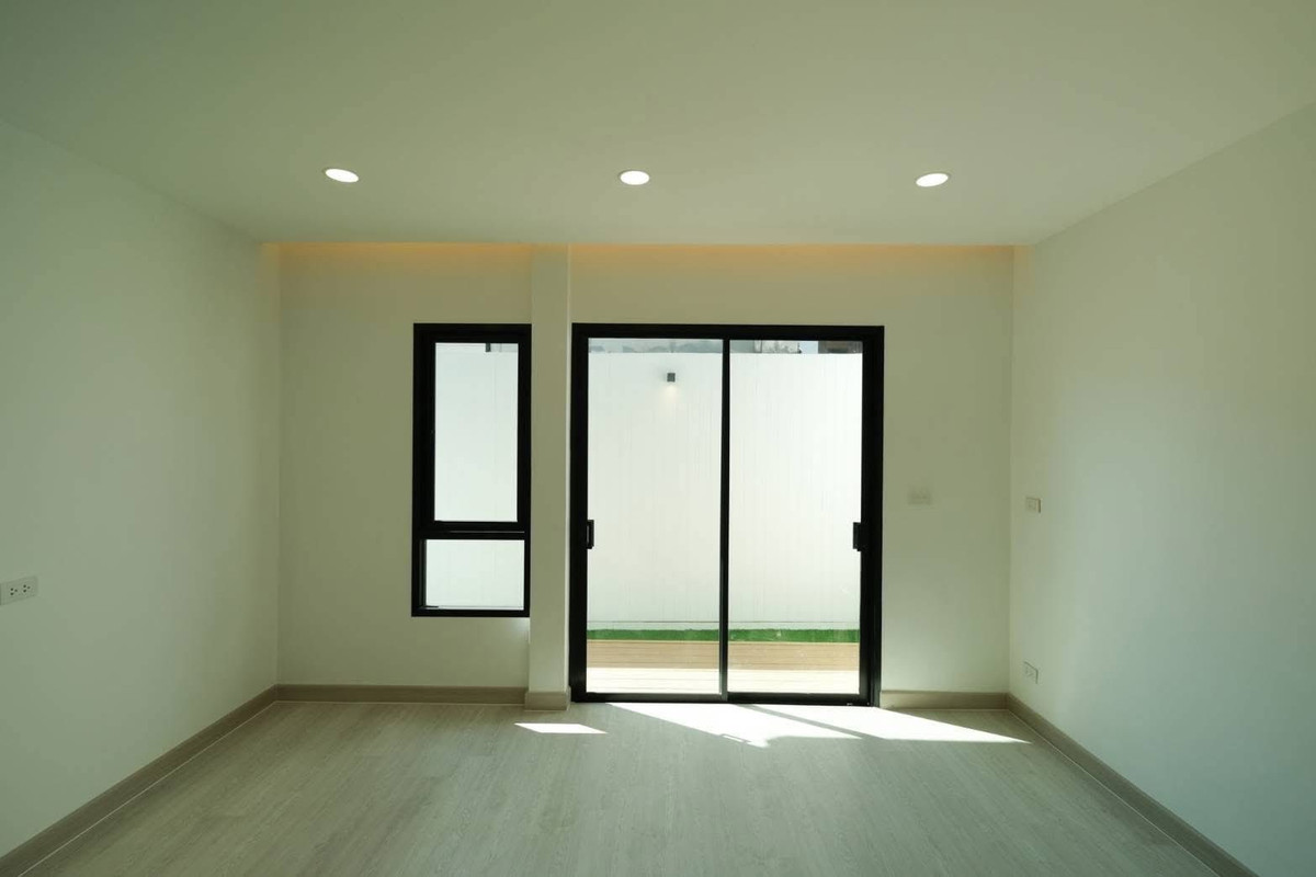 For SaleHouseOnnut, Udomsuk : K-6622 for sale!! Single house, convenient travel, can enter and exit in many ways, Seri Village, On Nut 70, newly renovated.