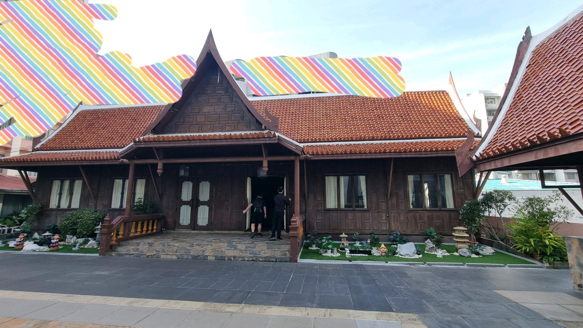 For RentRetail SpaceSukhumvit, Asoke, Thonglor : Phrom Phong, space for rent, Thai house, suitable for spa, pilates, wellness