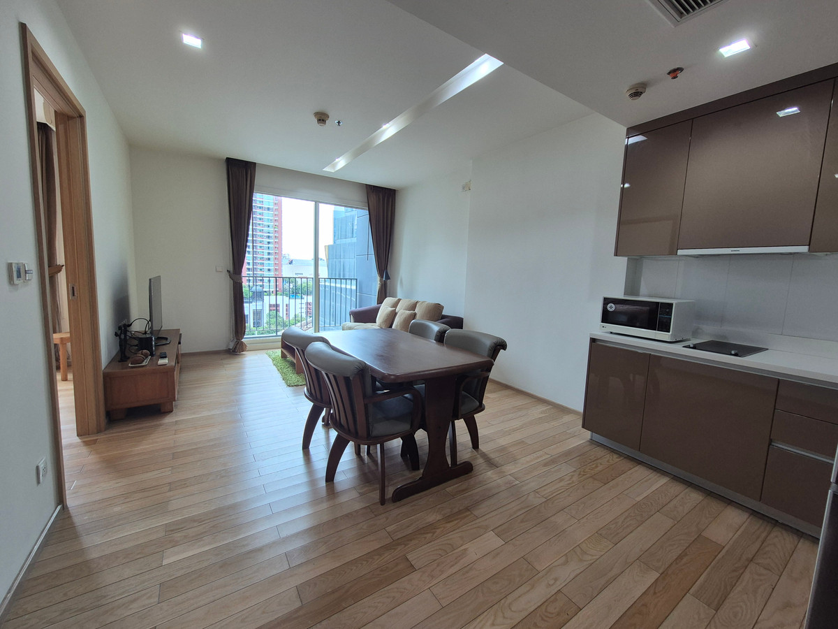 For RentCondoSukhumvit, Asoke, Thonglor : ✅️( Picture of the actual room!! )​ 1 BEDROOM 50​ sqm. SIRI AT SUKHUMVIT next to BTS Thonglor.