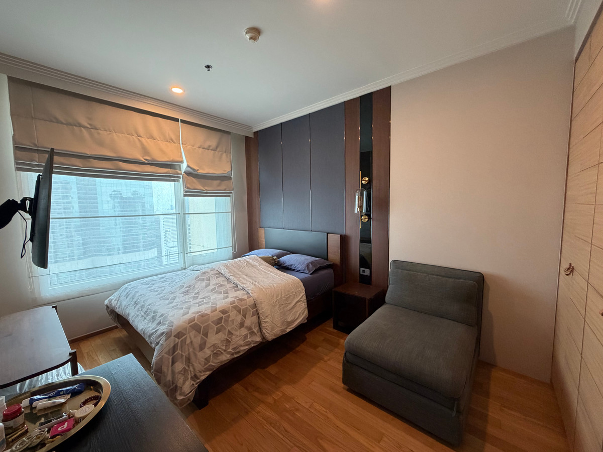 ขายคอนโดสาทร นราธิวาส : ✨ For Sale : The Empire Place ✨ 💰 Only 20,500,000 THB